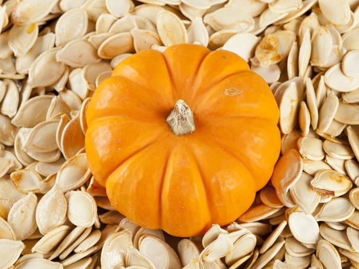 11 Surprising Benefits of Pumpkin Seeds | Organic Facts