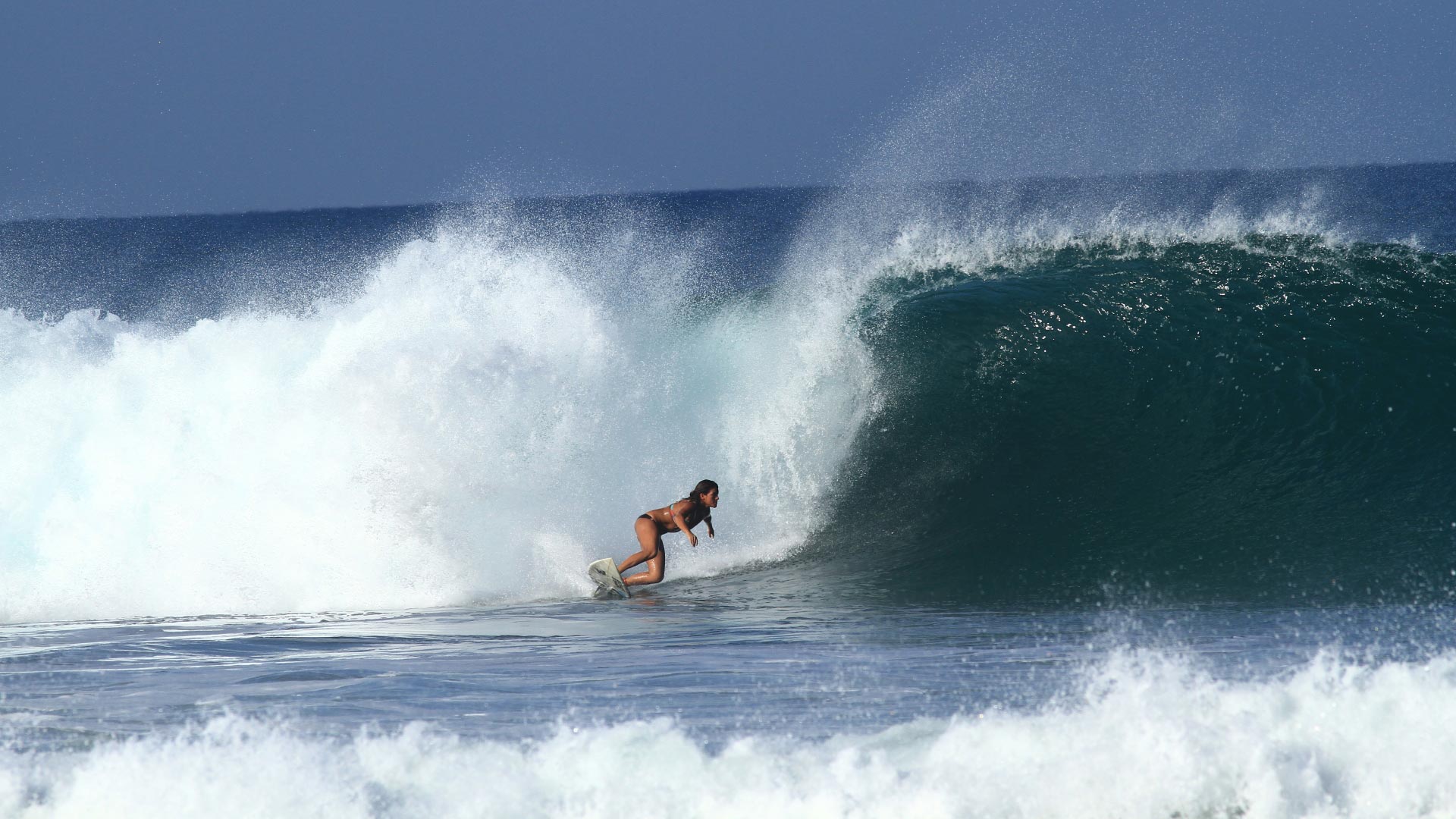 Surfing in Ecuador: Off the Beaten Wave - Nan Magazine