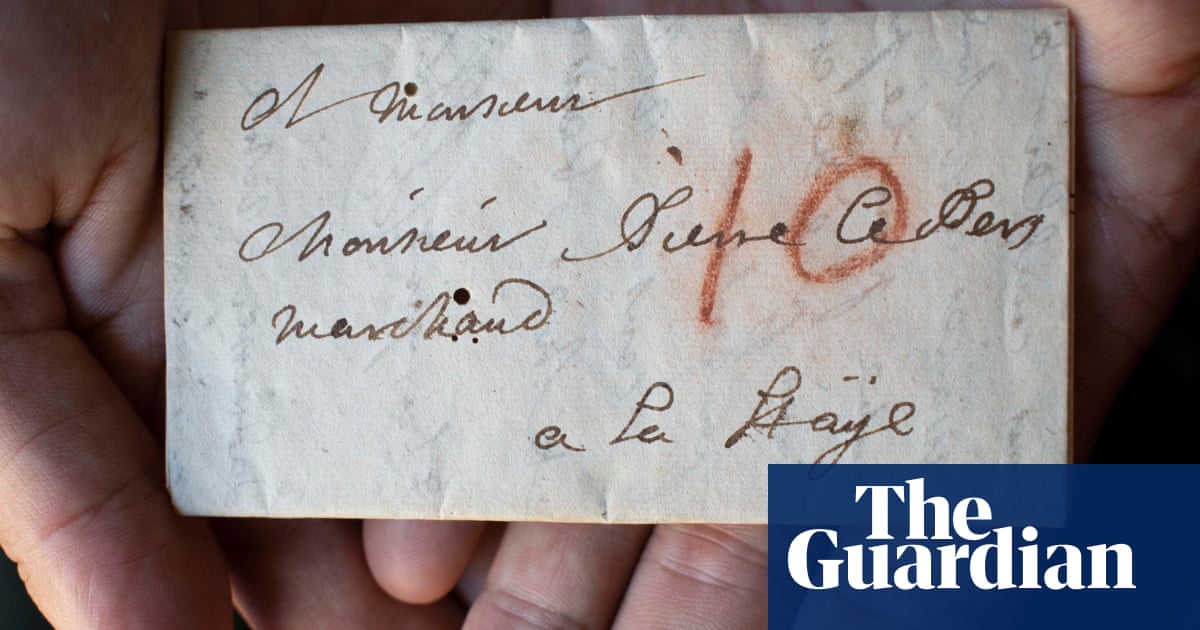 Researchers read sealed 17th-century letter without opening it | Manuscripts and letters | The Guardian