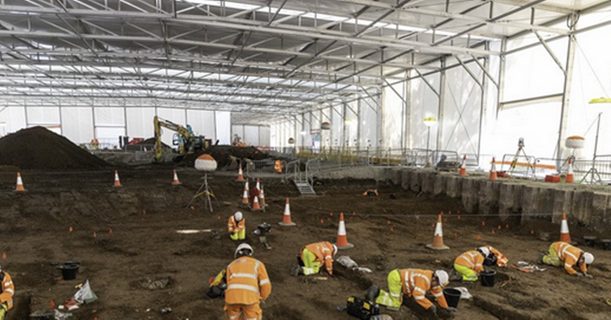 Castle Street archaeology team to share finds with people of Hull - Hull Live