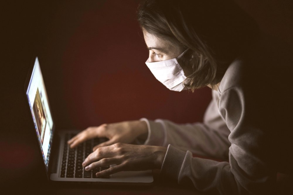 Lockdowns Have Spawned A New Addict: The Pandemic Junkie