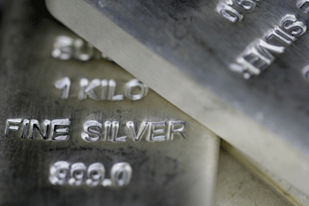 Accounting errors cause LBMA to overstate silver holding by 3,300 tonnes during March Silver Squeeze | Kitco News