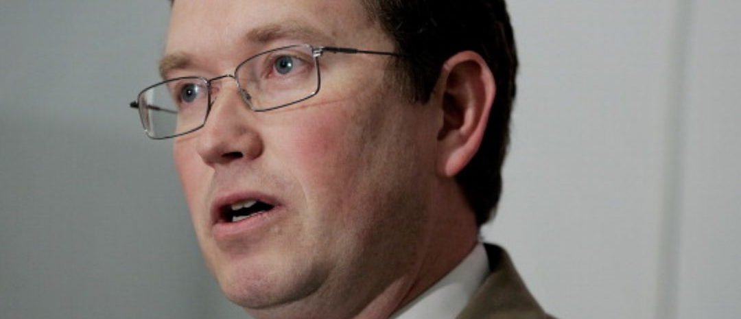 ‘Not Based On Science’: Rep. Massie Refuses Pelosi Mask Mandate For Floor Vote | The Daily Caller