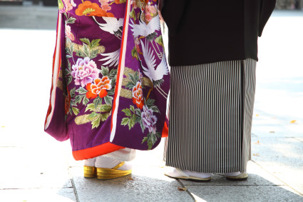 More Japanese youth wearing surgical masks to hide their face - Japan Today